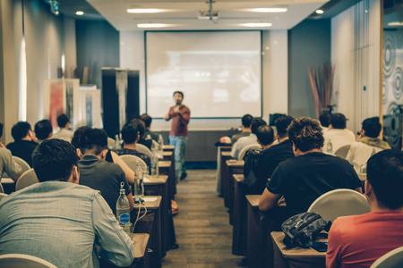 演讲培训班课程有哪些？